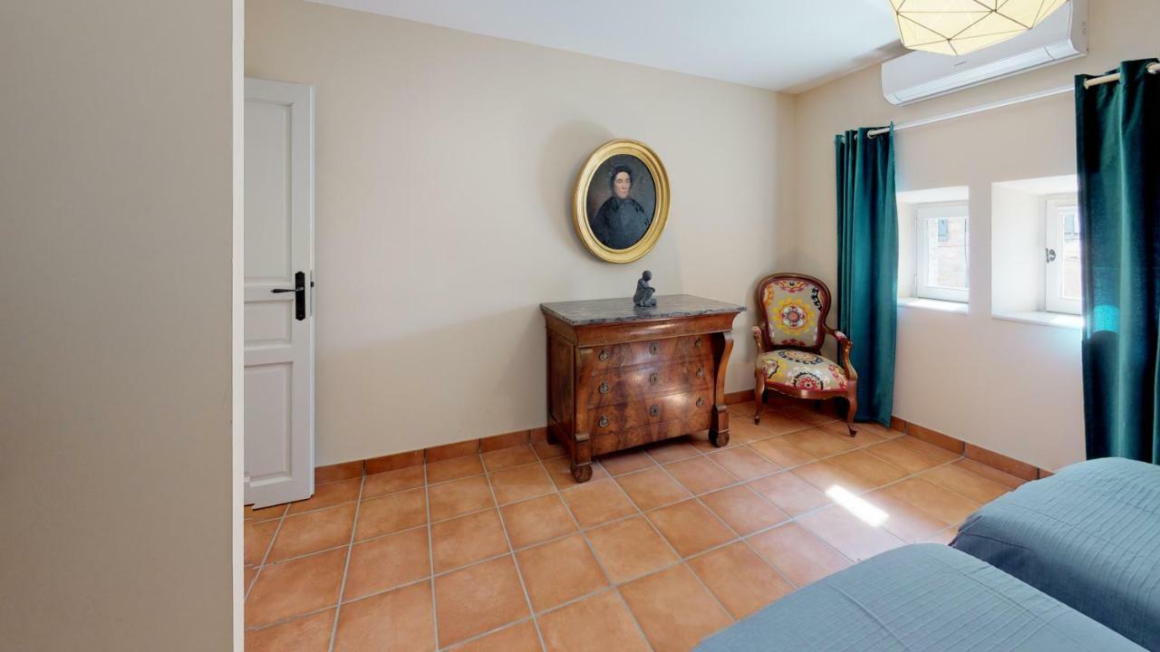 Domaine Paul Huc Apartment Fabrezan Exterior photo